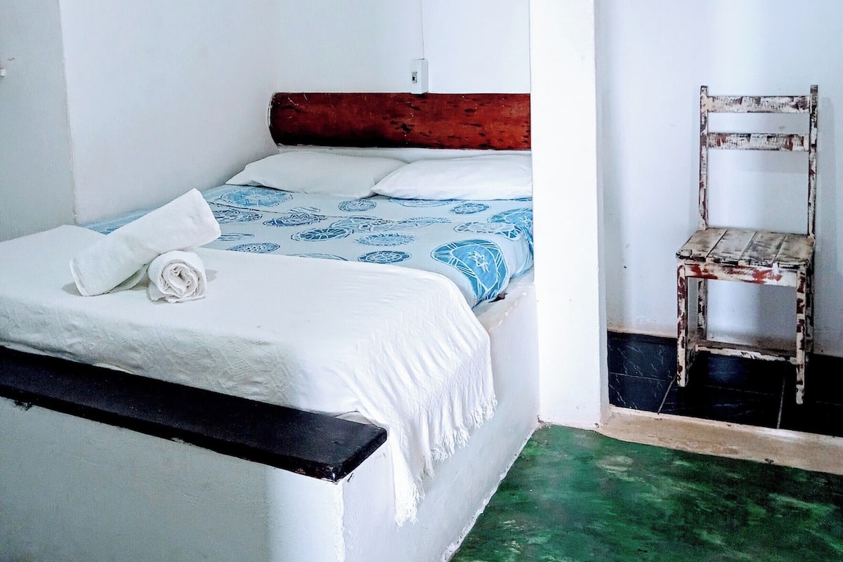 Economy Double Room Single Use, Ocean View