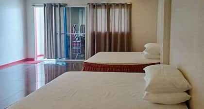 MBU Suites Bed n' Breakfast RedPartner
