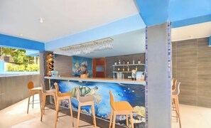 Bar (on property) - OSEIDON HOTEL BORACAY (Boracay Island)