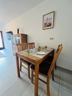 Dining - Vacation home "Kleiner Friese" (Varel)