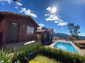 Pool - Cabañas Tr'eje - Double Room (Valle de Bravo)