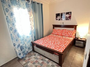 2 bedrooms, iron/ironing board, free WiFi, bed sheets - Charming apartment located in the heart of Yaoundé 30mn from airport nsimalen (Yaoundé)
