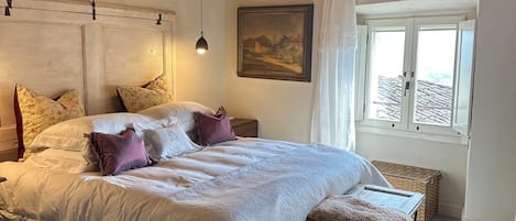 1 多间卧室、熨斗/熨衣板、WiFi、床单