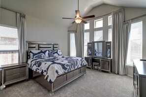 4 chambres, bureau, fer et planche à repasser, Wi-Fi gratuit