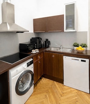 Luxury Apartment, 2 Bedrooms, City View | Private kitchen | Electric kettle, highchair - Nexus Rentals Tallinn (Tallinn)