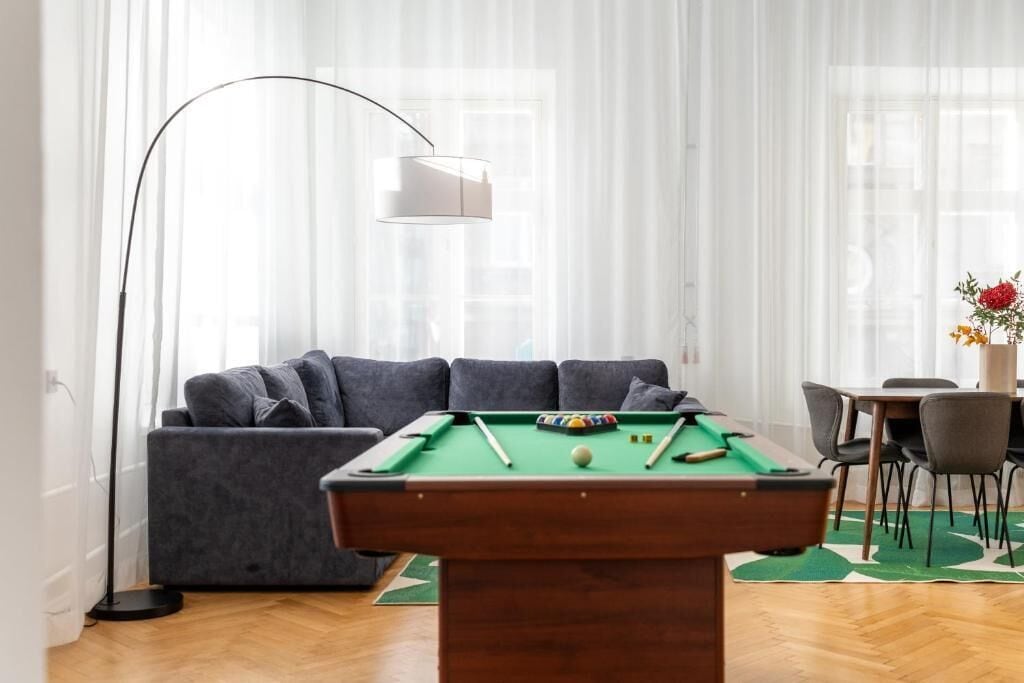 奢華公寓, 2 間臥室, 城市景觀 | 2 間臥室、熨斗/熨衣板、免費無線上網