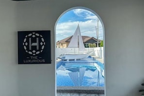 Outdoor pool - The Luxurious 168 Cruise, Melaka (Melaka)