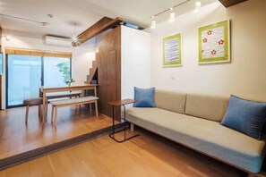 Living area - Machiya Residence Inn Aoshida (Kyoto)