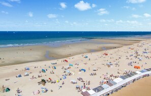 Nær stranden og fisking