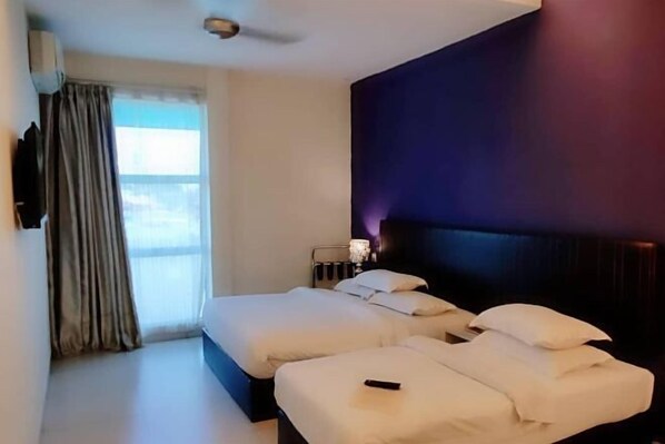 Room - Seven Hotel (Putatan)