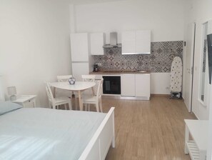 Apartment, 2 Bedrooms, Non Smoking, Balcony | Private kitchen | Espresso maker, coffee/tea maker, electric kettle, dining tables - Live & Love Catania (Catania)