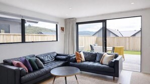 Unclassified image, 4 of 29, button - Remarkable stay in Queenstown (Jacks Point)