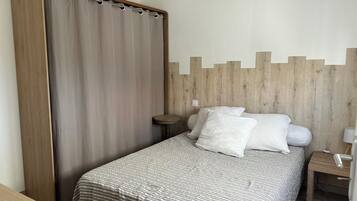 1 chambre, fer et planche Ă repasser, Wi-Fi