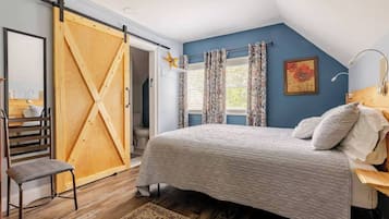 2 habitaciones, tabla de planchar con plancha, internet y ropa de cama