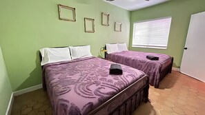 3 bedrooms, iron/ironing board, WiFi