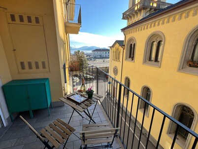 Giotto apartment in the center of Verbania Intra