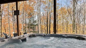 Bain à remous extérieur