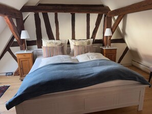 2 slaapkamers, een kluis op de kamer, wifi, beddengoed