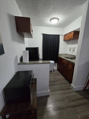 Interior - Cozy Place Near Design District - 3 (Miami)