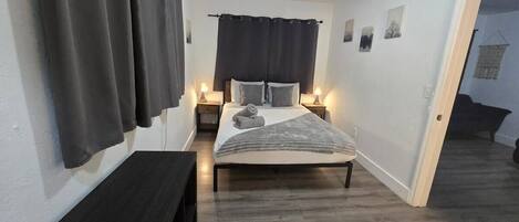 2 多间卧室、WiFi