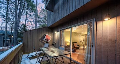 Vibrant 2-BR Home | Indoor Fireplace | Downtown |