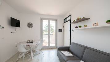 Apartment, Smoking | 2 bedrooms