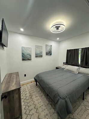 3 bedrooms, WiFi, bed sheets
