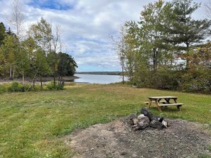 Outdoor dining - Twin pines 3 Summary: (Northville)