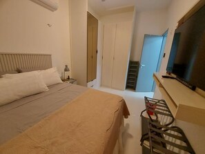 1 bedroom, iron/ironing board, WiFi, bed sheets - Charming Apartment • Lapa • Saint Teresa (Centro Rio de Janeiro)