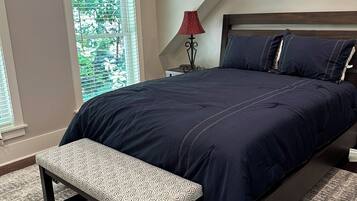 1 dormitorio, tabla de planchar con plancha, wifi gratis y ropa de cama