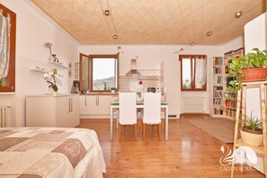 Room - Appartamento Il Moresine (Roe Volciano)