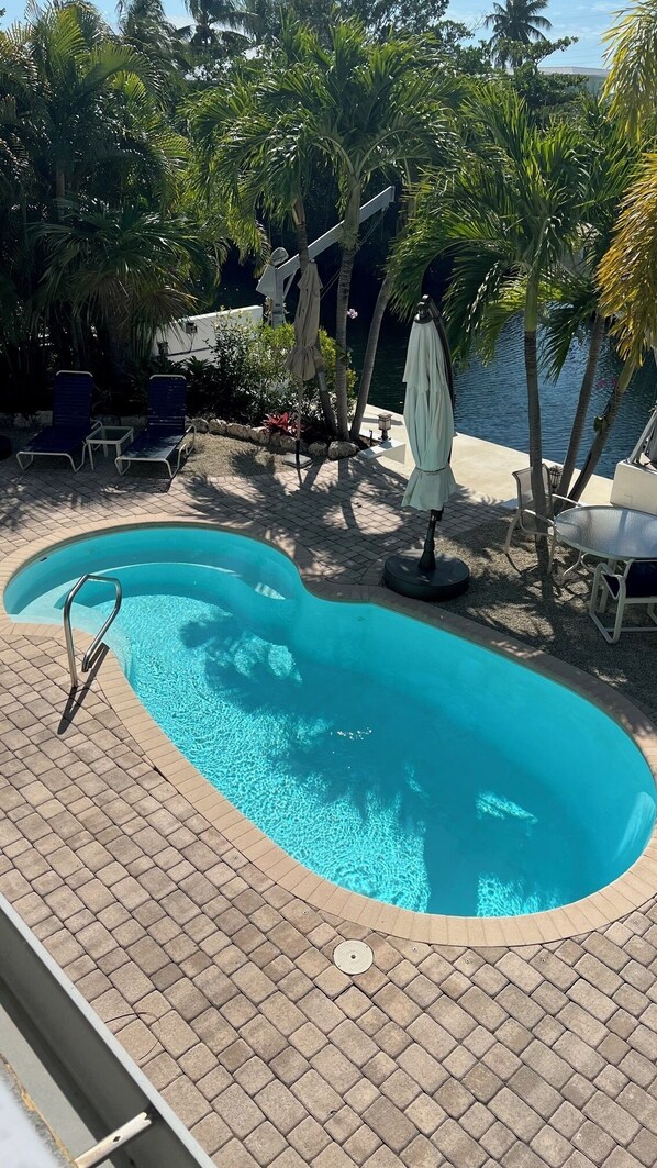 Pool - Charming 3-bedroom estate with WiFi, AC in enchanting Tavernier (Tavernier)