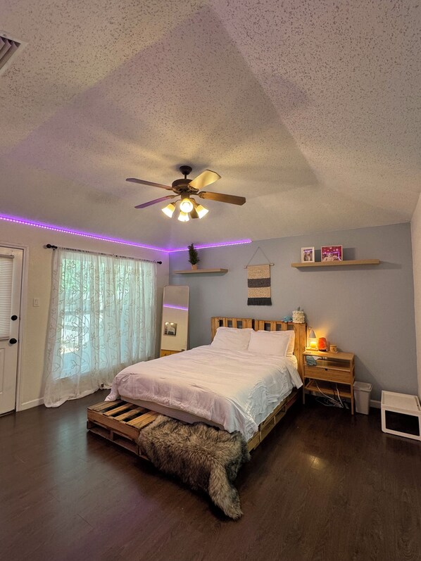 3 Schlafzimmer, Bügeleisen/Bügelbrett, WLAN, Bettwäsche