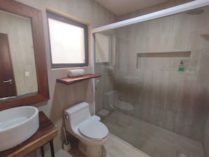 Shower, hair dryer, towels, soap - Gorgeous Studio for 3 people (Playa del Carmen)
