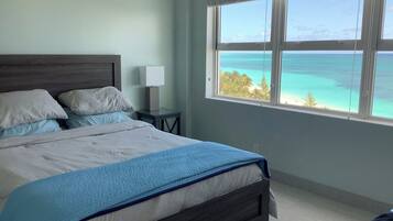 2 quartos, ferros/tábuas de passar roupa, Wi-Fi, roupa de cama