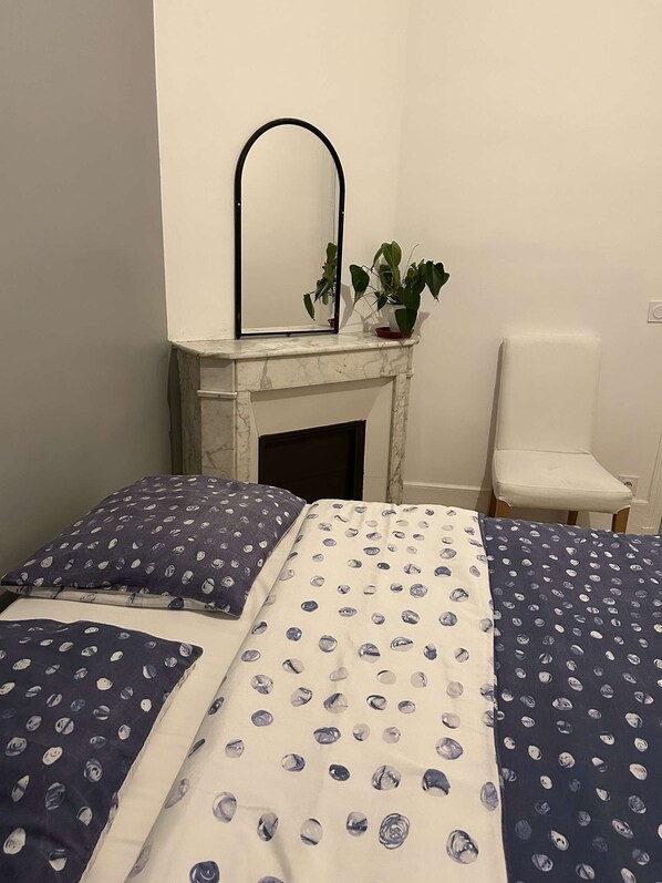 1 bedroom, WiFi, bed sheets