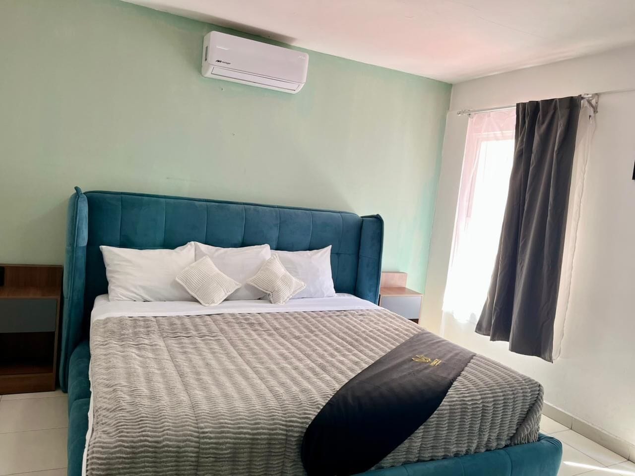 Kamar Comfort | Wi-Fi gratis dan seprai linen