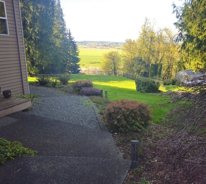 Peaceful place with 360 views of the town