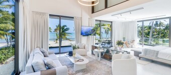 Luxurious 9-bedroom villa with private beach, fitness room in Cap Cana