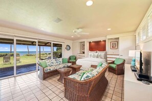 1 quarto, ferros/tábuas de passar roupa, berço de viagem