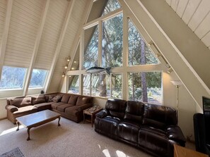 Téléviseur connecté, foyer