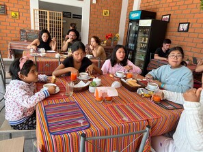 Daily continental breakfast (PEN 12.50 per person) - HOTEL SAMANAHUAS (Nazca)