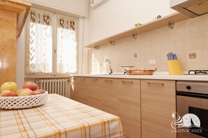 Apartment | 2 bedrooms - Appartamento Anna in San Felice del Benaco (San Felice del Benaco)