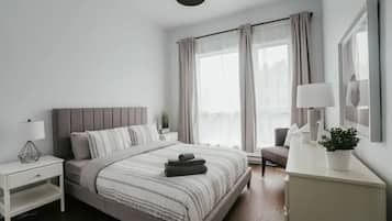 2 bedrooms, desk, iron/ironing board, travel crib