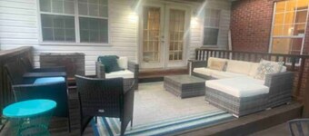 Charming 3-bedroom house centrally located in Starkville. Quiet neighborhood.