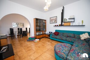 Apartment | 2 bedrooms - Il Cortiletto - Appartamento Anna (Manerba del Garda)