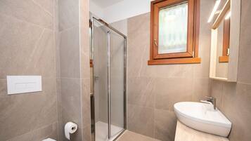 Apartment, Smoking | 1 bedroom