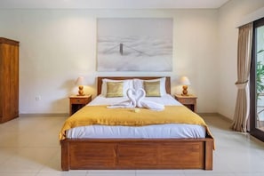 Cots/infant beds