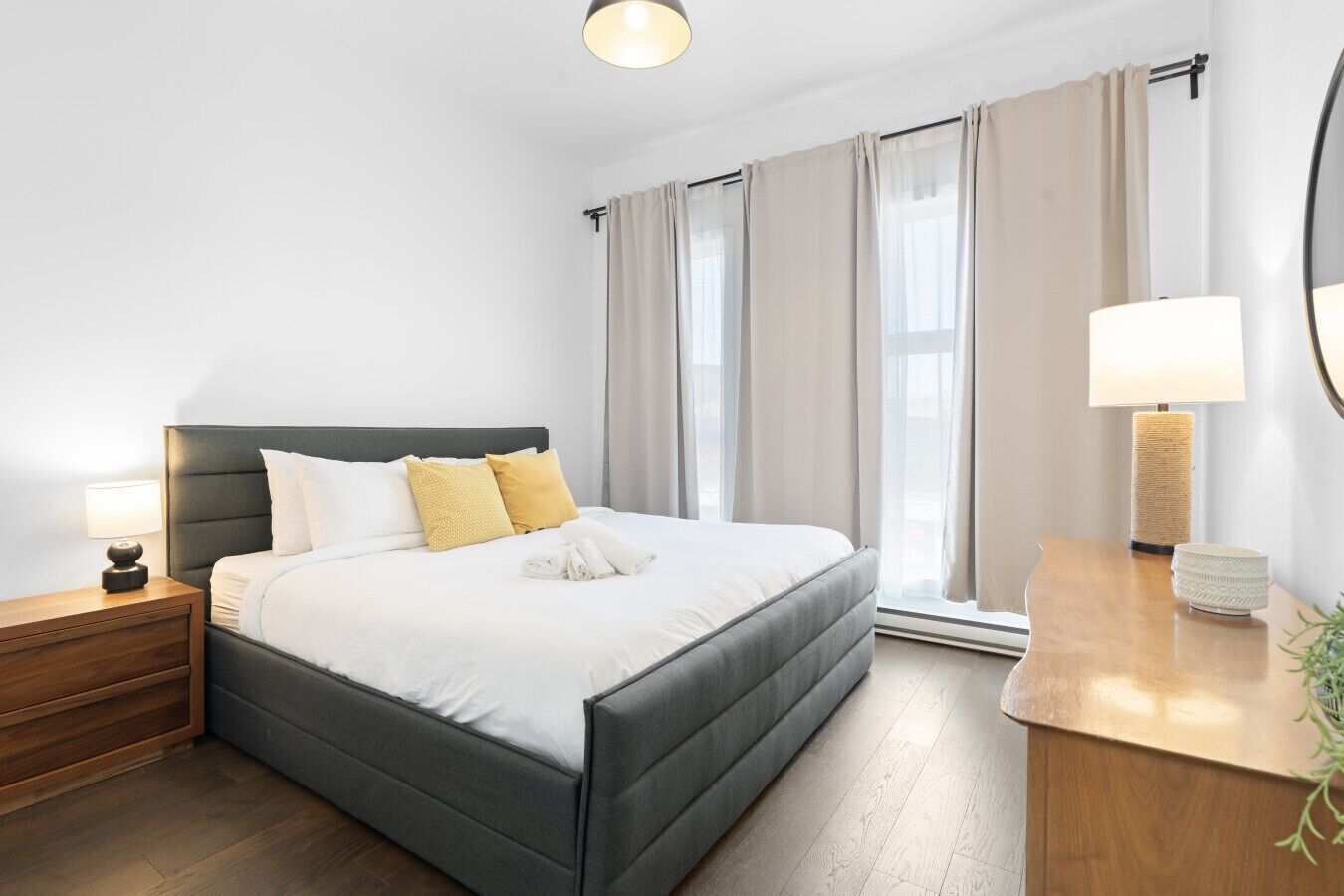 2 bedrooms, iron/ironing board, travel crib, free WiFi