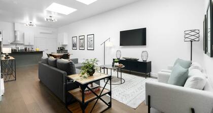 Modern and Cozy 2bdr near St-Hubert Plaza